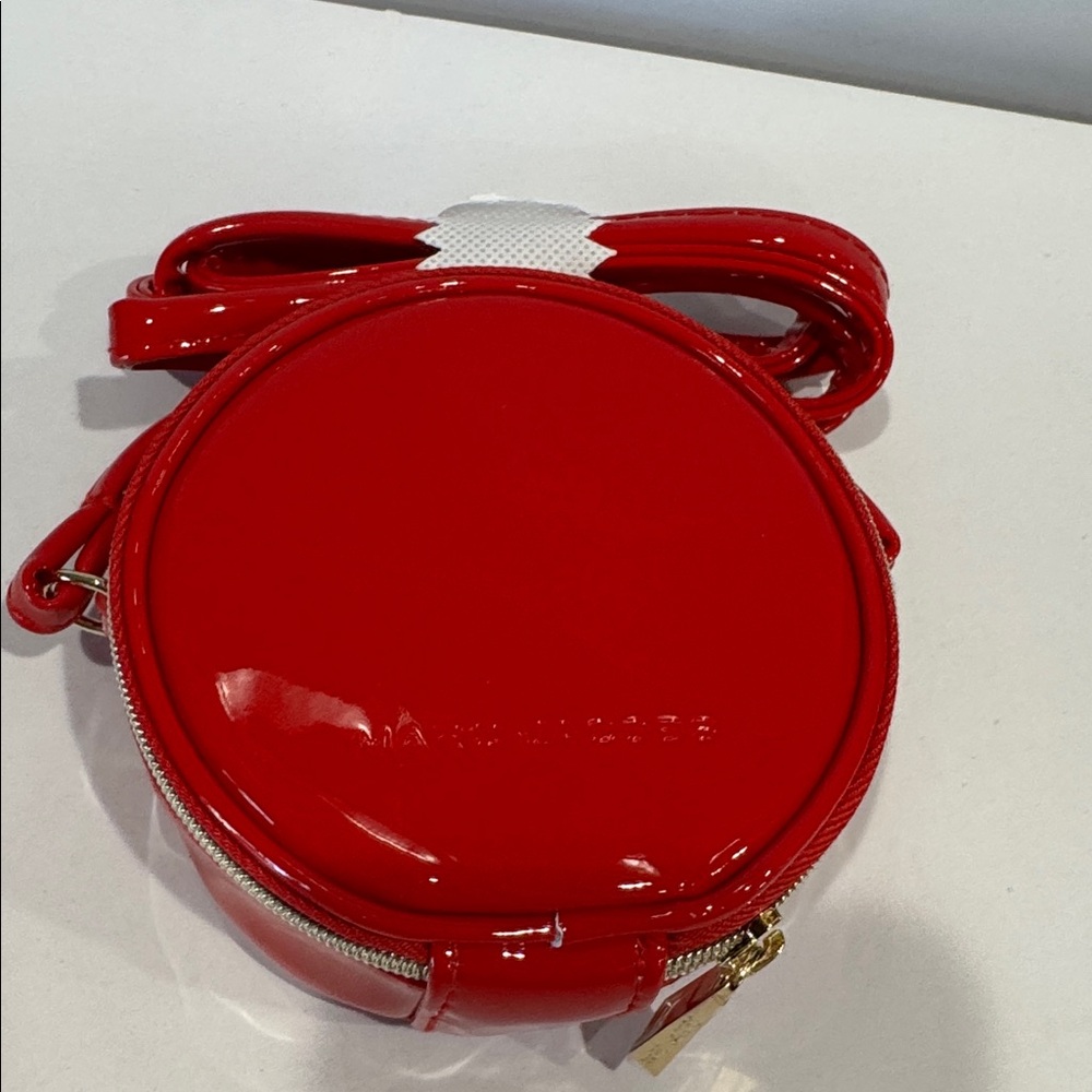 Marc Jacob’s Mini Round Canteen Patent Red Leather Crossbody Bag NWOT - Picture 4 of 9